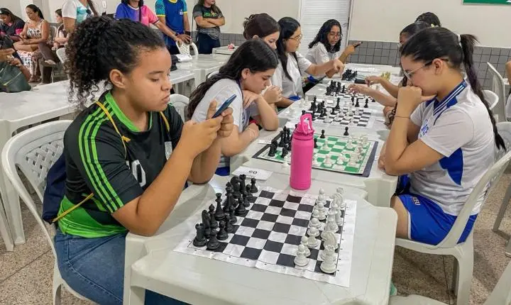 JEPIR reúne estudantes em competição de xadrez em Piripiri