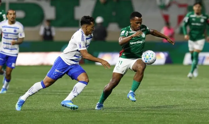 Líderes do Brasileirão tropeçam e Corinthians entra no Z4