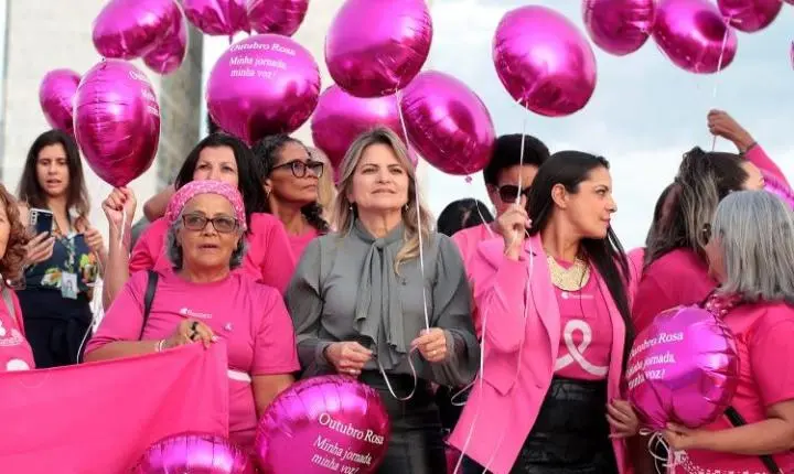 Outubro Rosa: deputada Flávia Morais fala sobre a importância do diagnóstico precoce