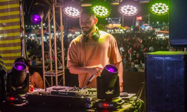 Pirifolia 2026 inicia com multidão, grandes shows e forte impacto econômico em Piripiri