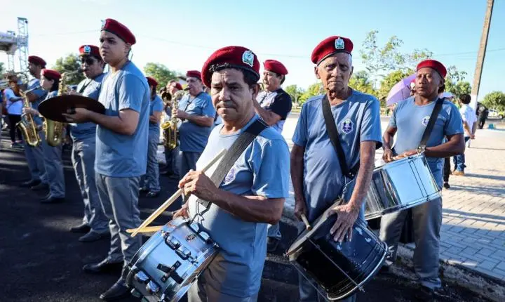Piripiri celebra 116 anos com atos cívicos, inaugurações e missa em ação de graças