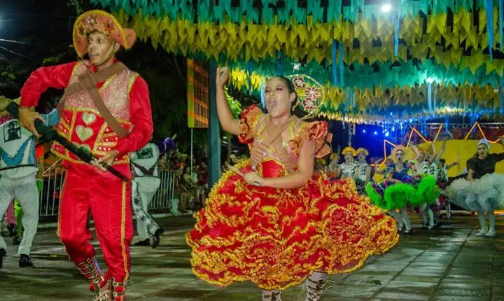 Piripiri Junina atrai grande público na terceira noite de celebrações