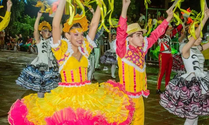 Piripiri Junina atrai grande público na terceira noite de celebrações