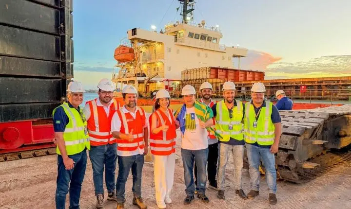 Porto Piauí realiza primeira atracação de navio de carga e marca início das operações logísticas no litoral