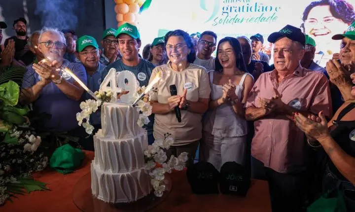 Prefeita Jôve Oliveira celebra aniversário com fé e solidariedade a causa animal