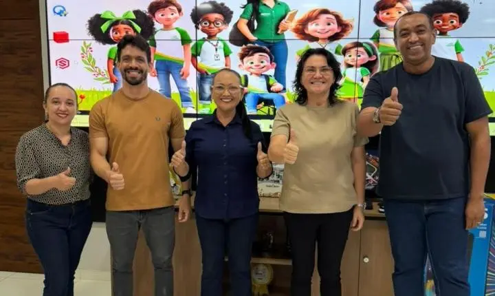 Prefeitura de Piripiri anuncia 16º salário para servidores da Educação e mais de R$ 11,5 milhões em pagamentos