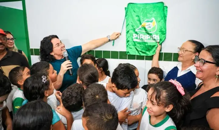 Prefeitura de Piripiri entrega CETI Vicente Alves Ferreira reconstruído e ampliado na comunidade Açude da Baixa