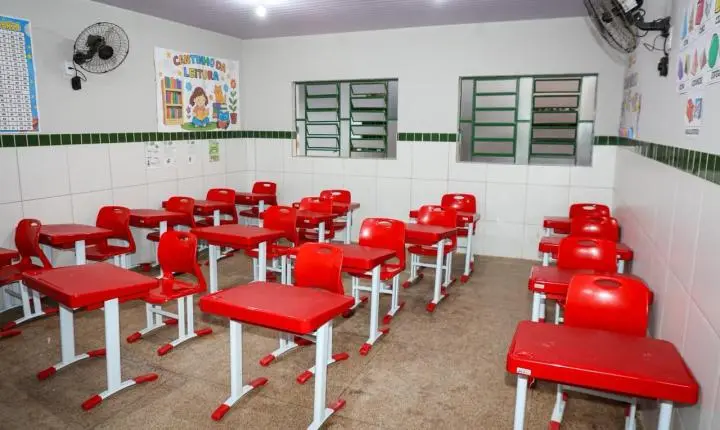 Prefeitura de Piripiri entrega CETI Vicente Alves Ferreira reconstruído e ampliado na comunidade Açude da Baixa