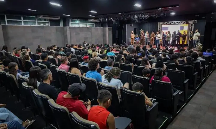 Prefeitura de Piripiri lança programa Mais Cultura e inaugura Escola de Artes