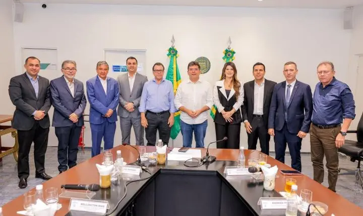 Rafael Fonteles reúne ministros e discute ações para agricultura familiar, emprego e desenvolvimento social