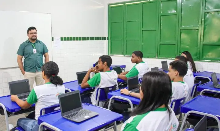 Seduc divulga 13ª convocação de seletivo com 581 profissionais chamados