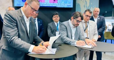 Governador comemora acordo entre Eletrobras e Green Energy Park para produção de hidrogênio verde no Piauí